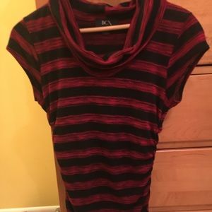 Red and black short sleeve top